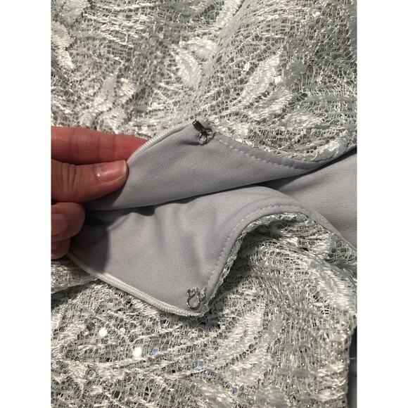 Michaelangelo Silver Floral Lace w/ Sequin Slip Prom Formal Dress Size 3/4 - Picture 13 of 14